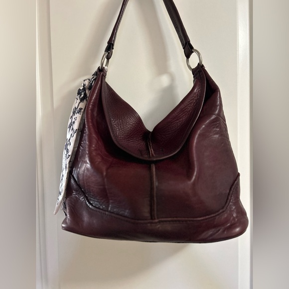 Vintage Y2K Cara hobo Dark Tigers Blood Red Leather Crescent Shape Shoulder Bag - Picture 8 of 15